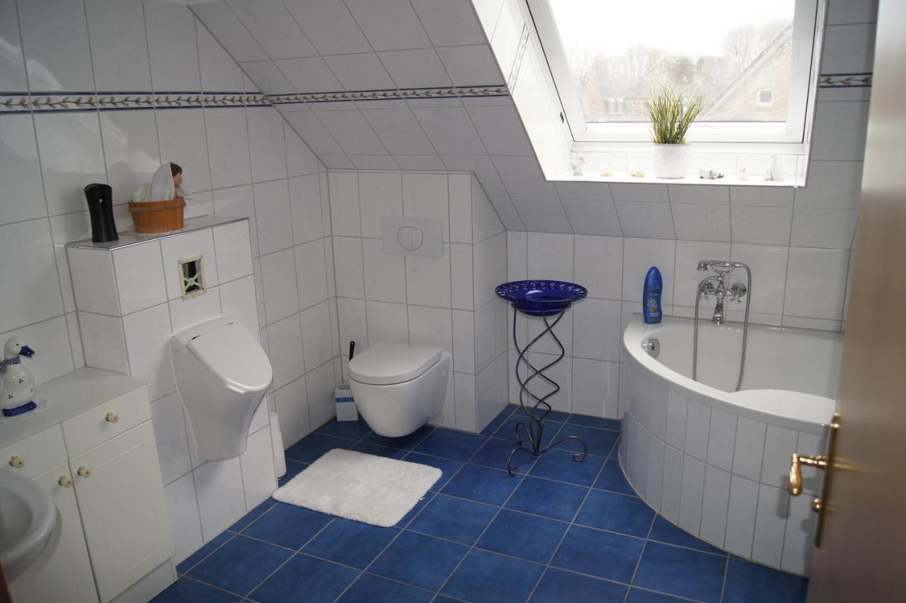 Grosse Ferienwohnung Heiligenstedten Exterior photo